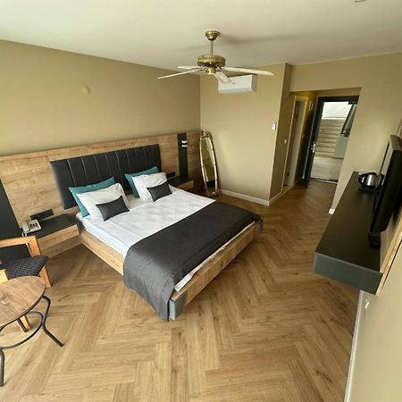 Hotel Carina Кушадаси Екстер'єр фото